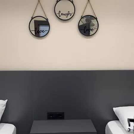 Jons & Grace Lägenhetshotell