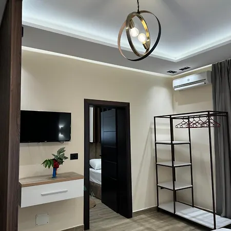Jons & Grace Hotel apartamentowy