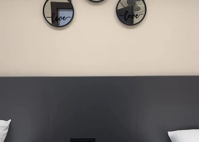 Jons & Grace Appart hôtel